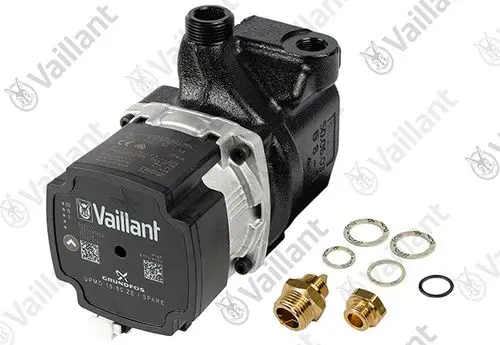 Vaillant Pumpe mit schwarzem Gehäuse, mehreren Anschlüssen und Zubehörteilen, einschließlich Dichtungen und Adaptern, für Heizungs- oder Wasserversorgungssysteme.